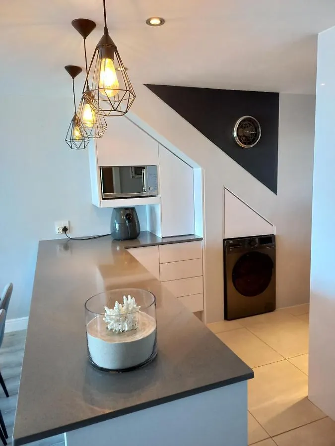 Appartement Dolphin Beach H203 Table Mountain Views Bloubergstrand